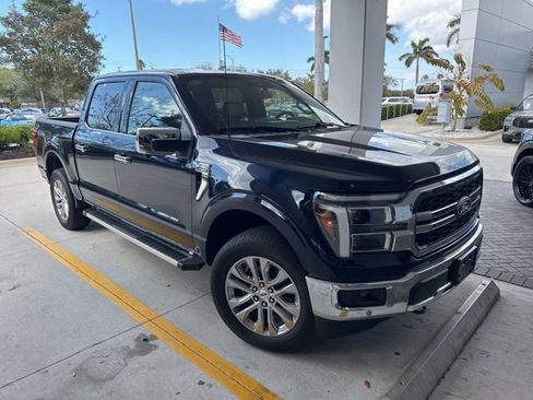 Used 2025 Ford F150 Lariat w/ Equipment Group 501A Mid image 8