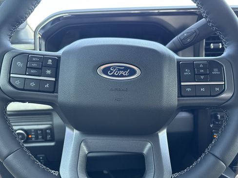 New 2026 Ford F250 Lariat w/ Lariat Premium Package AWD/4WD image 17