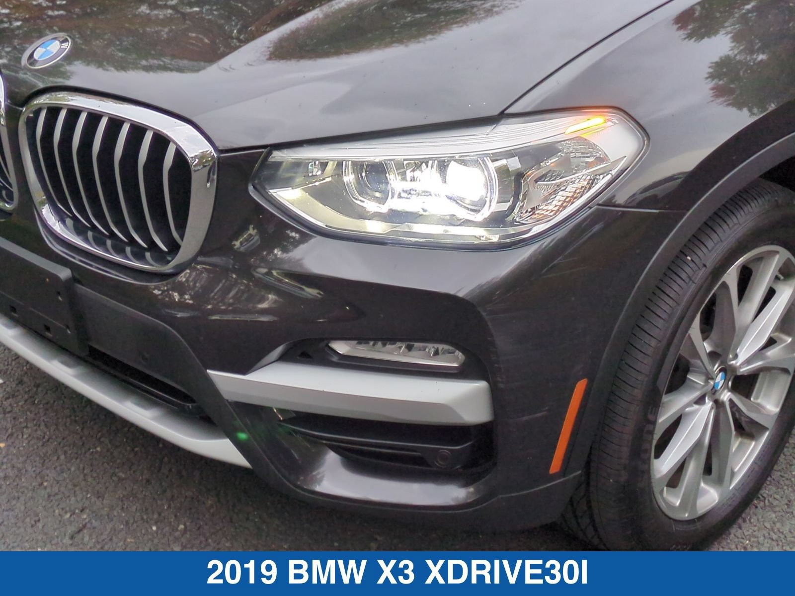 Used 2019 BMW X3 xDrive30i w/ Premium Package AWD/4WD image 10