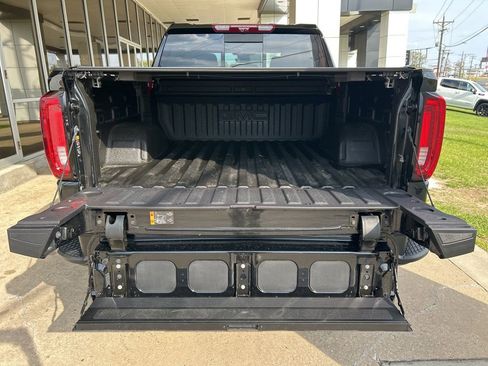 Used 2026 GMC Sierra 1500 AT4 w/ AT4 Premium Package image 12