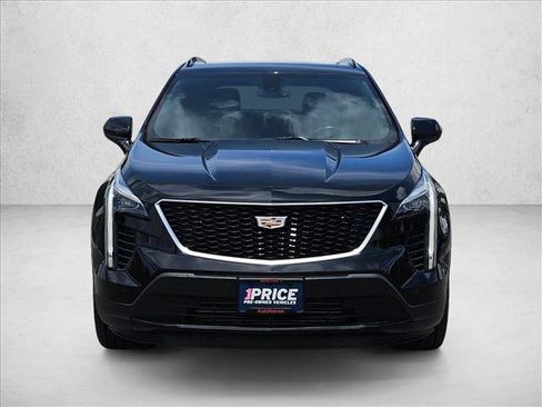 Used 2019 Cadillac XT4 Sport w/ Cold Weather Package FWD image 2