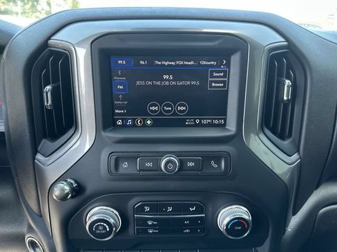 Used 2024 GMC Sierra 1500 Pro w/ Pro Value Package AWD/4WD image 11