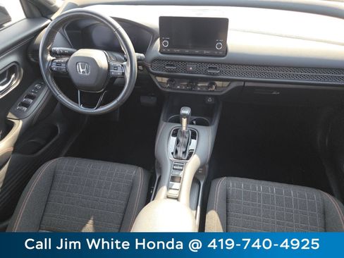 Used 2024 Honda HR-V Sport image 23
