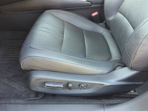 Used 2020 Honda Accord EX-L image 12