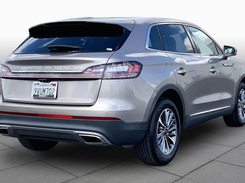 Used 2021 Lincoln Nautilus FWD w/ Equipment Group 101A image 12