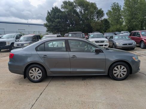 Used 2014 Volkswagen Jetta S FWD image 4