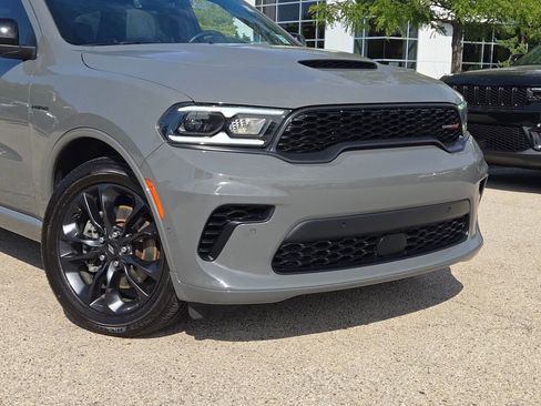 Used 2024 Dodge Durango R/T AWD/4WD image 2