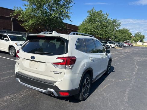 Used 2022 Subaru Forester Touring w/ Popular Package #2 AWD/4WD image 4