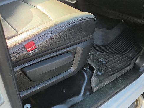 Used 2022 RAM 2500 Tradesman AWD/4WD image 20