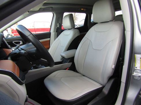 Used 2022 Jeep Compass Limited w/ Sun and Sound Group image 20