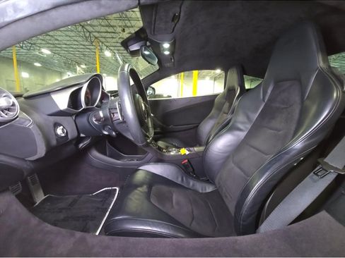 Used 2012 McLaren MP4-12C Coupe RWD image 2