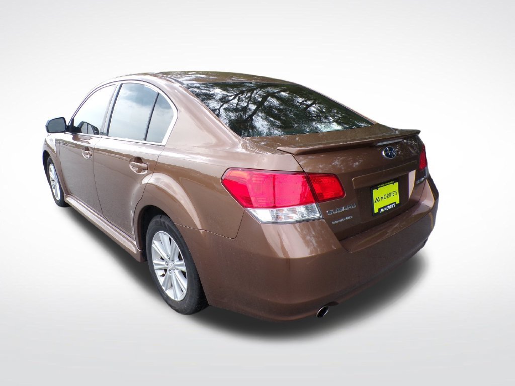 Used 2012 Subaru Legacy 2.5i Premium w/ All-Weather Pkg AWD/4WD image 4