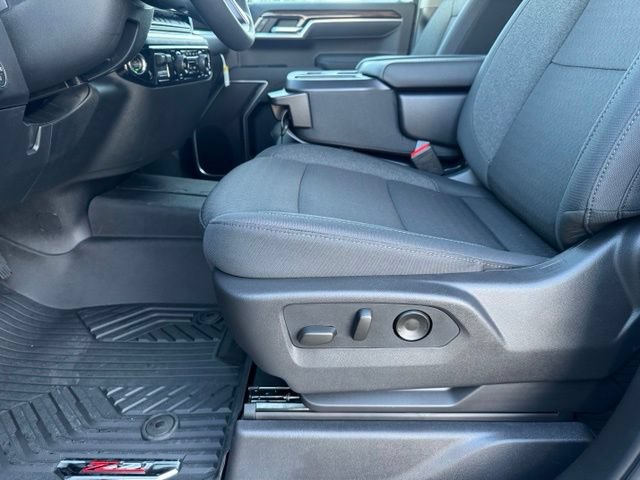 New 2026 Chevrolet Silverado 1500 RST AWD/4WD image 5