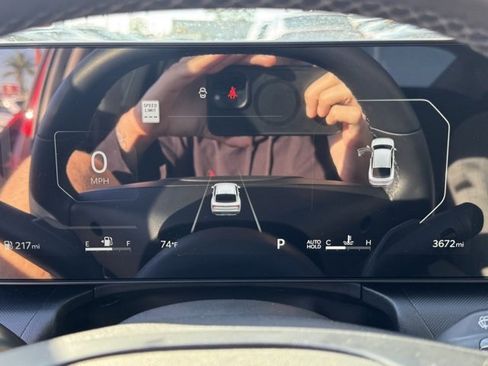 Certified 2025 Kia K4 EX image 25