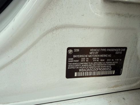 Used 2015 BMW 328i Sedan RWD image 18