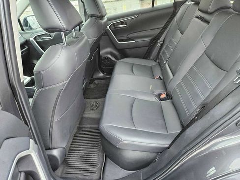 Certified 2025 Toyota RAV4 XLE Premium image 20