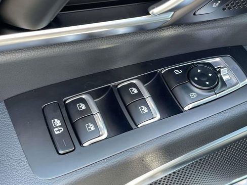 Certified 2025 Kia Telluride SX X-Line image 25