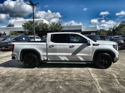 Certified 2024 GMC Sierra 1500 SLT AWD/4WD image 10