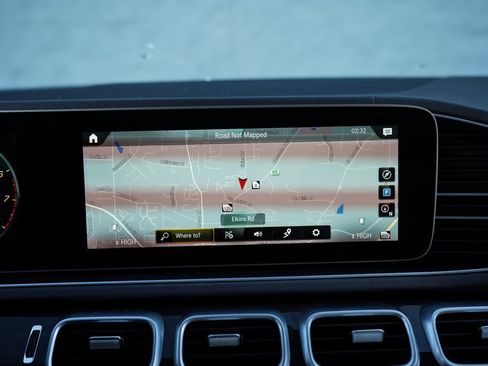 Used 2020 Mercedes-Benz GLE 350 w/ AMG Line Exterior image 30