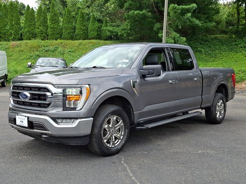Used 2021 Ford F150 XLT w/ Equipment Group 302A High AWD/4WD image 3