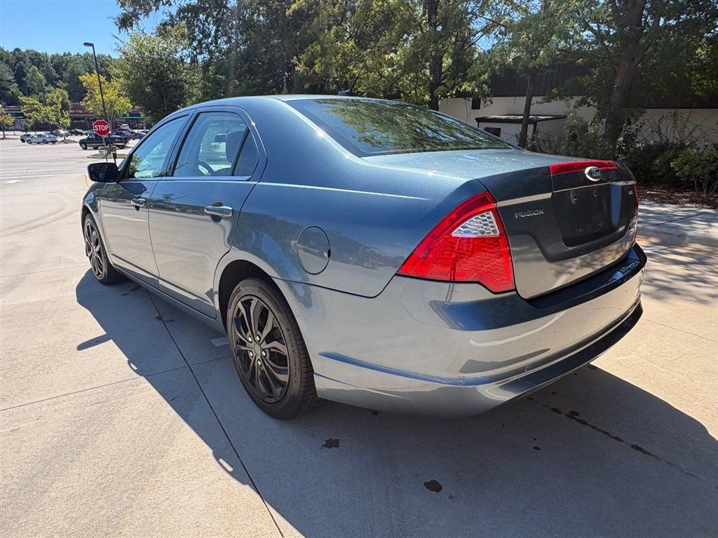 Used 2011 Ford Fusion SE w/ 201A Rapid Spec Order Code FWD image 3