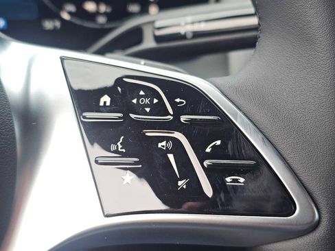 New 2026 Mercedes-Benz GLC 350e 4MATIC image 29