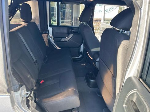 Used 2016 Jeep Wrangler Unlimited Sport w/ Quick Order Package 24S image 8