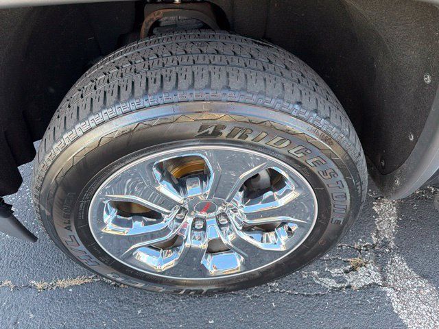 Certified 2018 GMC Sierra 1500 SLE w/ SLE Value Package AWD/4WD image 10