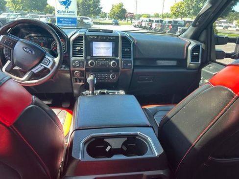 Used 2019 Ford F150 Lariat w/ Equipment Group 502A Luxury AWD/4WD image 19