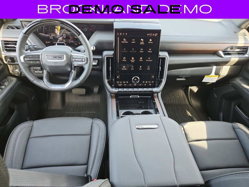 New 2026 GMC Yukon Denali w/ Denali Reserve Package AWD/4WD image 10