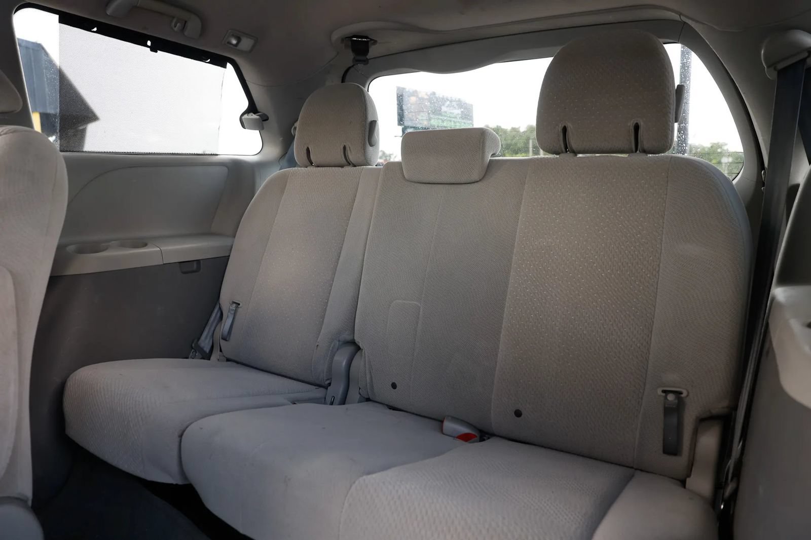 Used 2014 Toyota Sienna LE FWD image 15