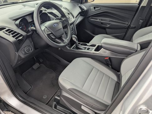 Used 2019 Ford Escape S FWD image 9