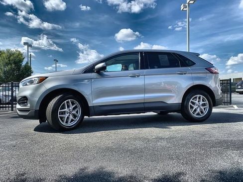 Used 2021 Ford Edge SEL w/ Convenience Package AWD/4WD image 5