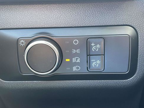 Used 2025 Ford Escape Active FWD image 22