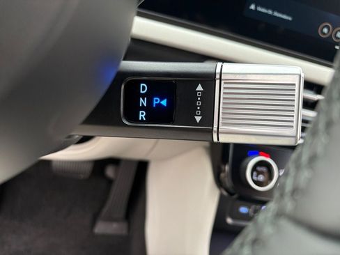 New 2026 Hyundai Tucson Limited FWD image 32