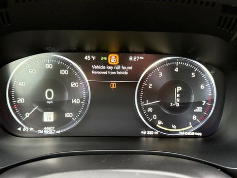 Used 2019 Volvo XC60 T5 R-Design image 20