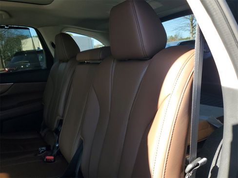 Certified 2023 Acura MDX SH-AWD w/ Technology Package image 15