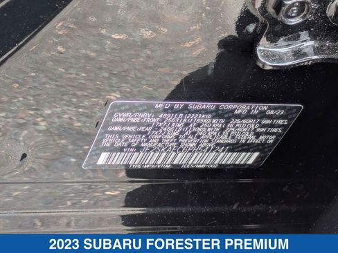 Certified 2023 Subaru Forester Premium AWD/4WD image 38