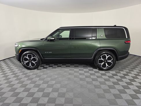 Used 2023 Rivian R1S Adventure image 2