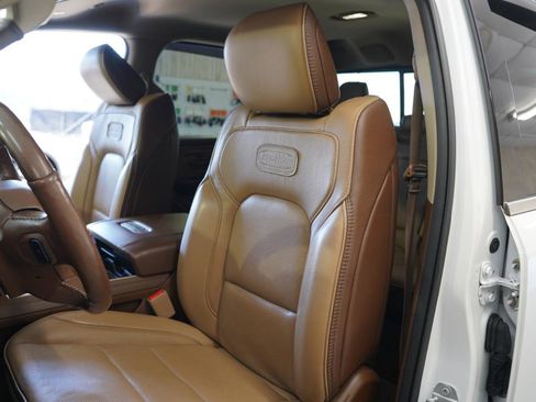 Used 2019 RAM 1500 Limited image 23