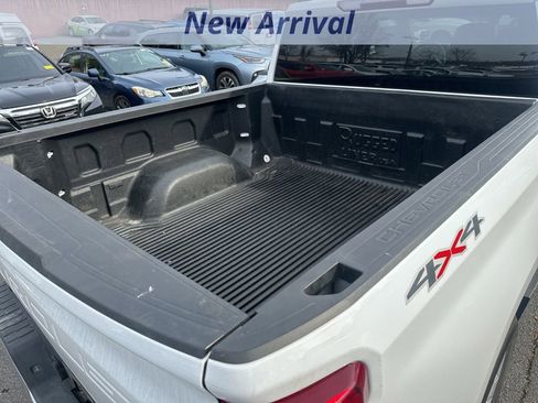 Certified 2025 Chevrolet Silverado 1500 LT image 10