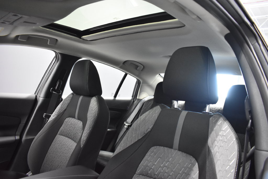 Certified 2026 Nissan Sentra SV w/ SV Convenience Package FWD image 16