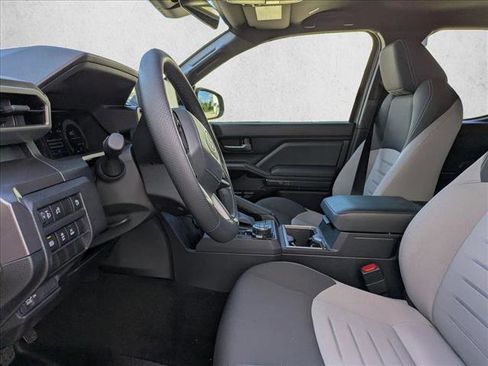 Certified 2025 Toyota Tacoma TRD Off-Road image 15