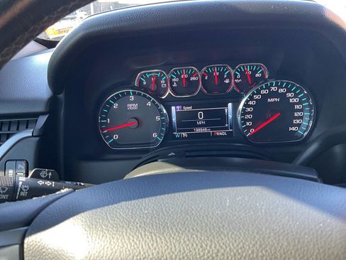 Used 2018 Chevrolet Tahoe LT image 41