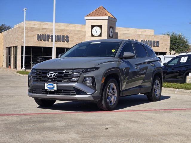 Used 2026 Hyundai Tucson SE FWD image 3