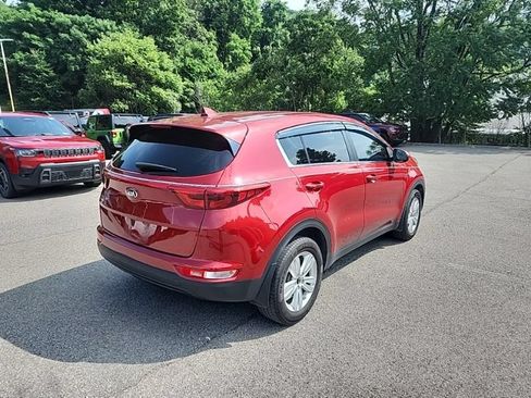 Used 2018 Kia Sportage LX AWD/4WD image 8