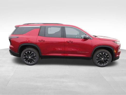 New 2026 Chevrolet Traverse LT w/ Sun and Wheel Package image 6