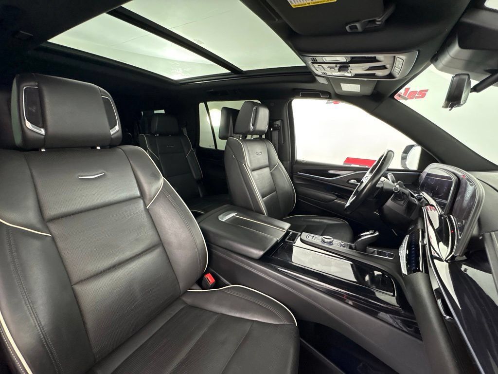Used 2023 Cadillac Escalade Sport AWD/4WD image 36