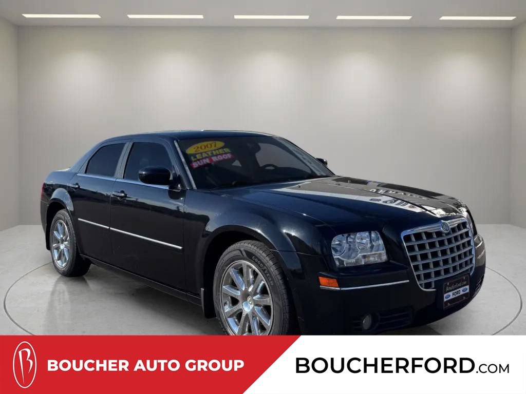 Used 2007 Chrysler 300 Touring L RWD image 1