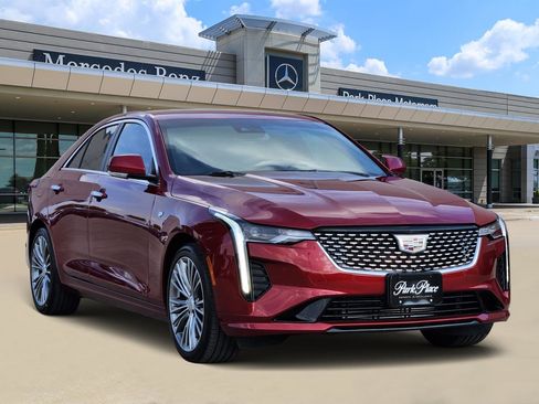 Used 2024 Cadillac CT4 Premium Luxury image 2